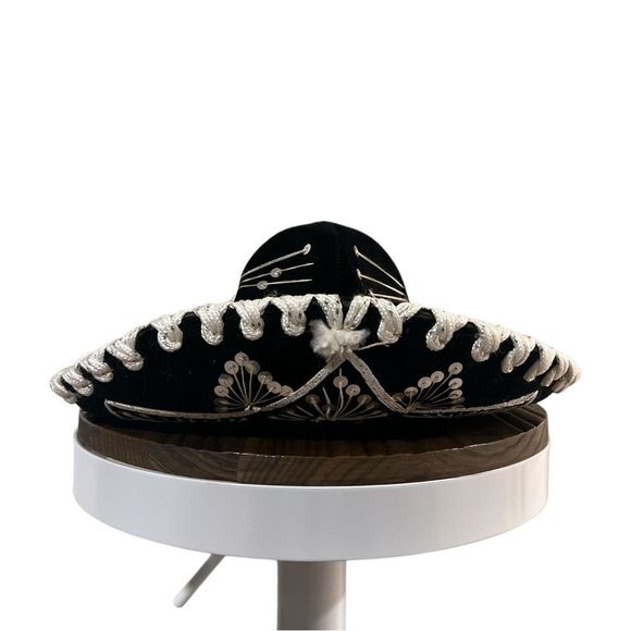 Authentic Mexican Sombrero - Youth Size 5 - Picture 5 of 8